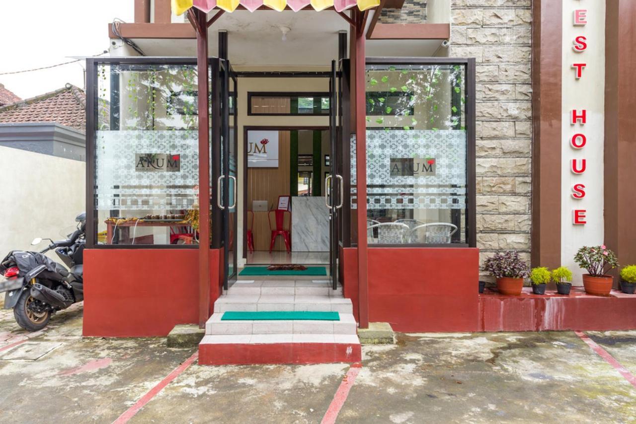 Reddoorz Near Dino Park Hotel Malang Exterior foto